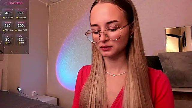 Tiffanyhunt online show from 16, 10, 2025