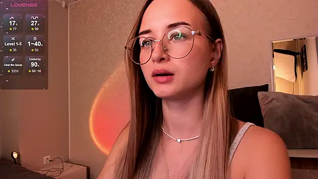 Tiffanyhunt online show from 6, 10, 2025