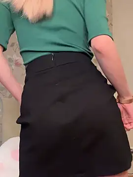 Tiffanyhunt online show from 17, 10, 2025