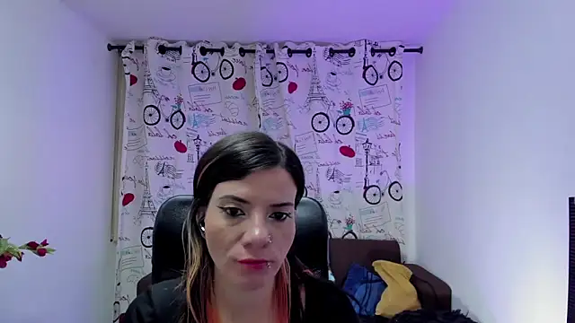 DanaaRey online show from 8, 11, 2025