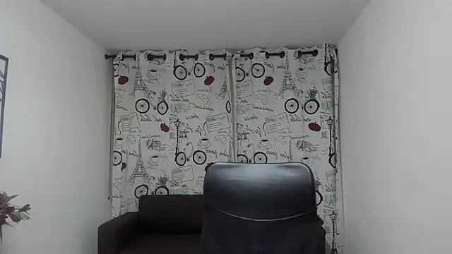 DanaaRey online show from 16, 10, 2025