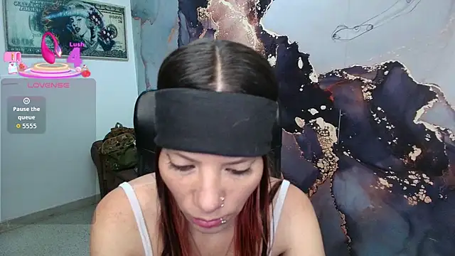 DanaaRey online show from 10, 9, 2025