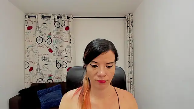 DanaaRey online show from 25, 10, 2025