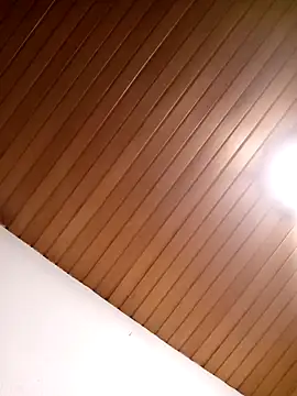 Lauri scherri online show from 6, 12, 2024