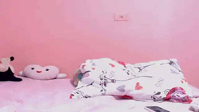 Vicky Love  online show from 15, 12, 2025