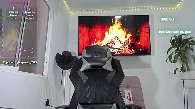 emily palmeer online show from 27, 10, 2025