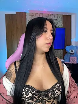 Tamara Roberts1 online show from 11, 3, 2025