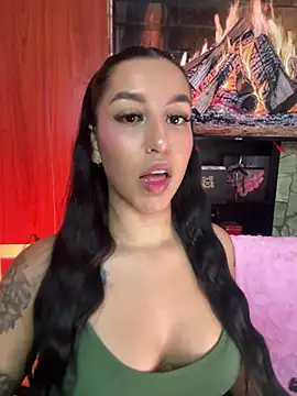 Snapshot of Tamara_Roberts1 chatting on 11, 6, 2026 Tamara Roberts1 online show from 11, 6, 2026