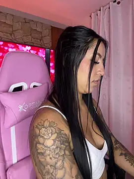 Tamara Roberts1 online show from 30, 1, 2025