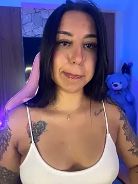 Tamara Roberts1 online show from 10, 11, 2025