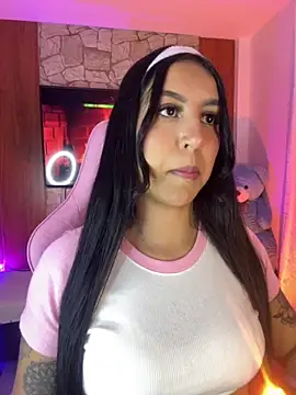 Tamara Roberts1 online show from 11, 9, 2025