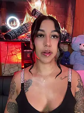 Snapshot of Tamara_Roberts1 chatting on 24, 7, 2026 Tamara Roberts1 online show from 24, 7, 2026