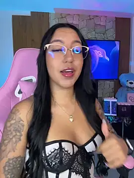 Tamara Roberts1 online show from 9, 3, 2025