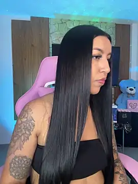 Tamara Roberts1 online show from 8, 3, 2025