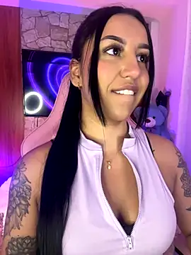 Tamara Roberts1 online show from 21, 11, 2025