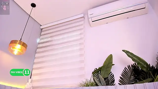 stephanymonroe online show from 3, 10, 2025