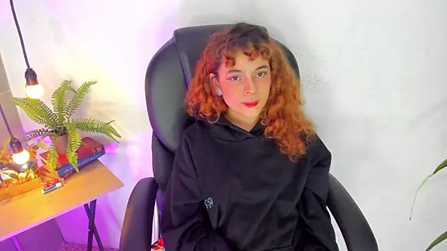 Snapshot of Medusa_velvet chatting on 7, 12, 2024 Medusa velvet online show from 7, 12, 2024