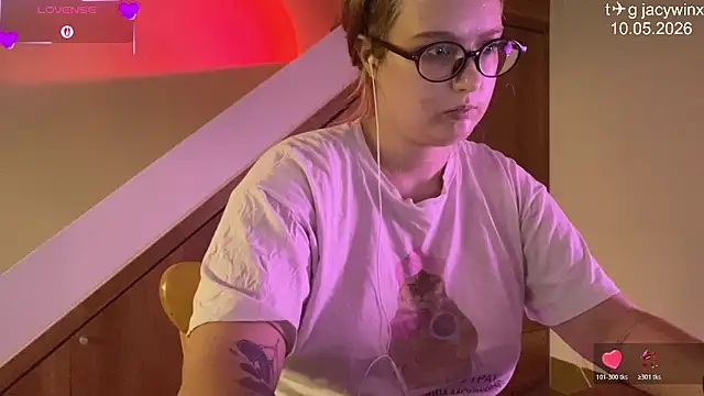 JacyWinslat online show from 10, 5, 2026