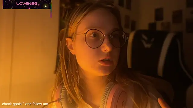 JacyWinslat online show from 21, 10, 2025