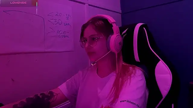 JacyWinslat online show from 21, 3, 2025