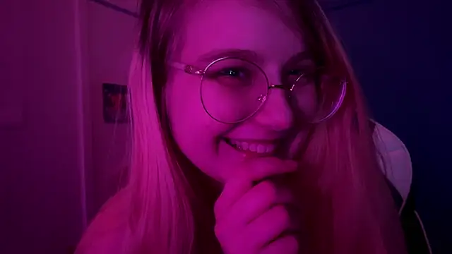 JacyWinslat online show from 16, 3, 2025