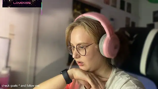 JacyWinslat online show from 22, 10, 2025