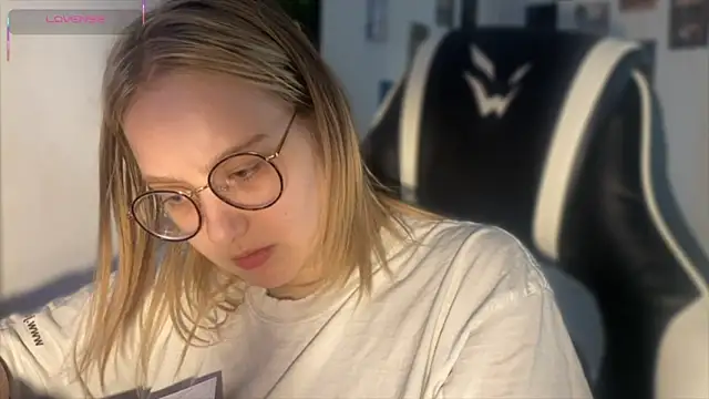 JacyWinslat online show from 16, 9, 2025