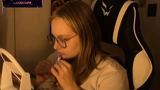 JacyWinslat online show from 8, 10, 2025