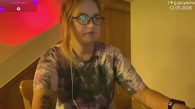 JacyWinslat online show from 12, 5, 2026