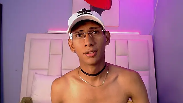 Nick Collins18 online show from 6, 2, 2026