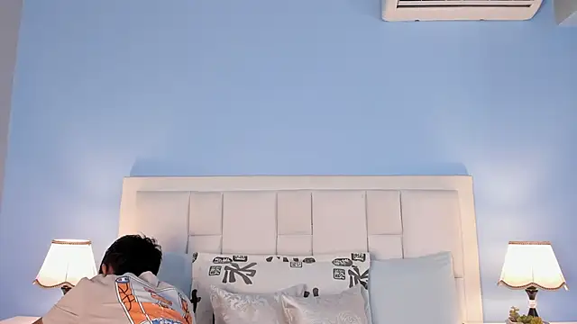 Nick Collins18 online show from 20, 9, 2025