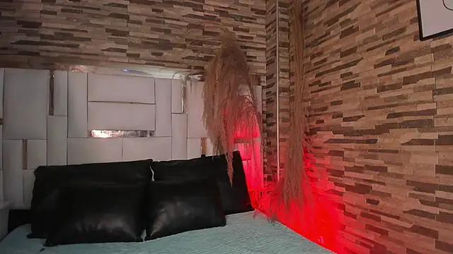 Nick Collins18 online show from 29, 11, 2025