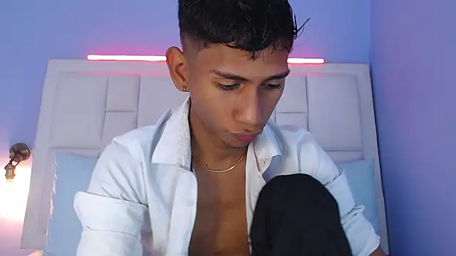 Nick Collins18 online show from 17, 12, 2025