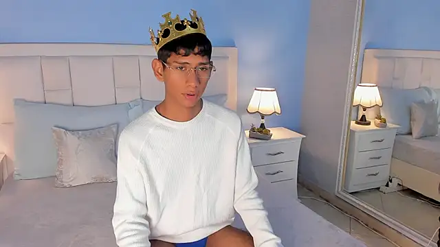 Nick Collins18 online show from 19, 9, 2025