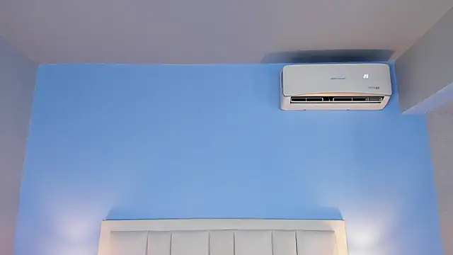 Nick Collins18 online show from 29, 9, 2025