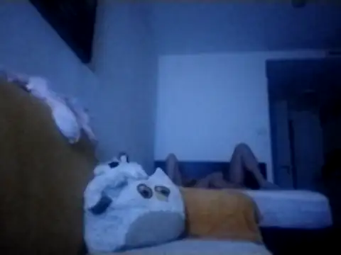 Florita2442 online show from 8, 4, 2026