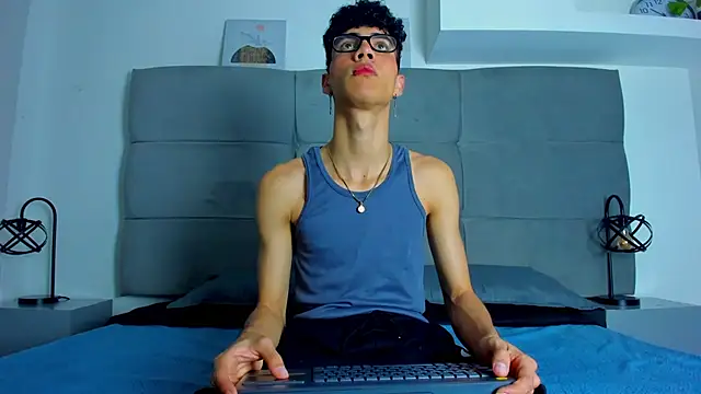 NeoRaptis online show from 22, 2, 2025