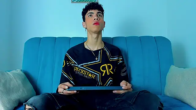 NeoRaptis online show from 6, 3, 2025