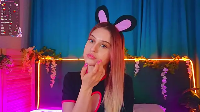 AlinaWalters online show from 19, 11, 2025