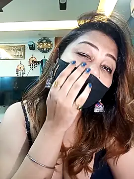 Snapshot of Cute-mona chatting on 4, 2, 2026 Cute-mona online show from 4, 2, 2026