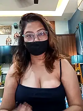 Snapshot of Cute-mona chatting on 24, 2, 2026 Cute-mona online show from 24, 2, 2026