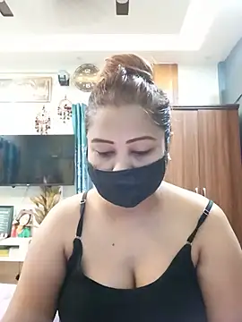 Snapshot of Cute-mona chatting on 8, 7, 2026 Cute-mona online show from 8, 7, 2026