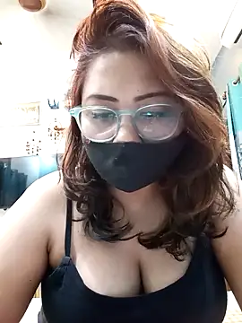 Cute-mona online show from 4, 11, 2025