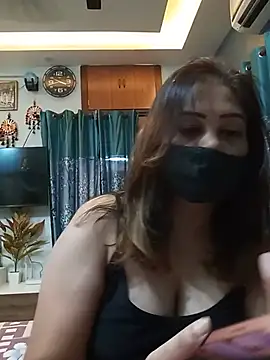 Snapshot of Cute-mona chatting on 16, 7, 2026 Cute-mona online show from 16, 7, 2026