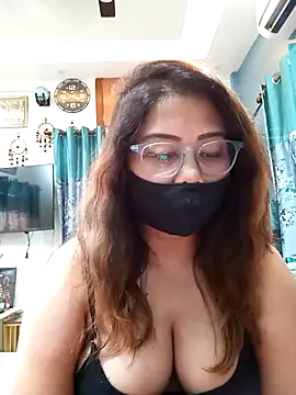 Cute-mona online show from 1, 5, 2026