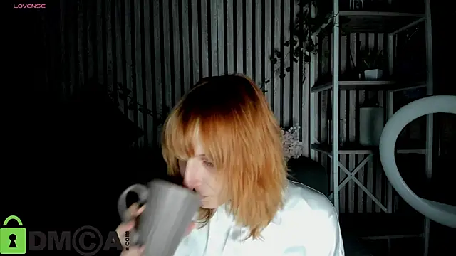 Snapshot of Little_Chips chatting on 20, 6, 2026 Little Chips online show from 20, 6, 2026