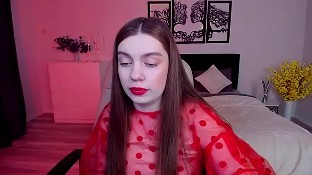 DaniellaLovely online show from 10, 2, 2025