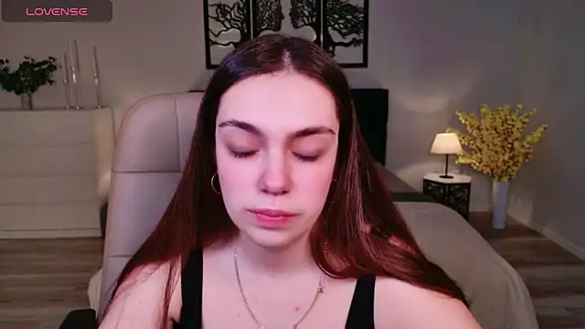 DaniellaLovely online show from 17, 11, 2025