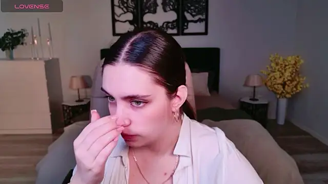 DaniellaLovely online show from 16, 11, 2025