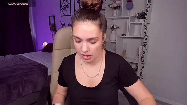 DaniellaLovely online show from 27, 9, 2025